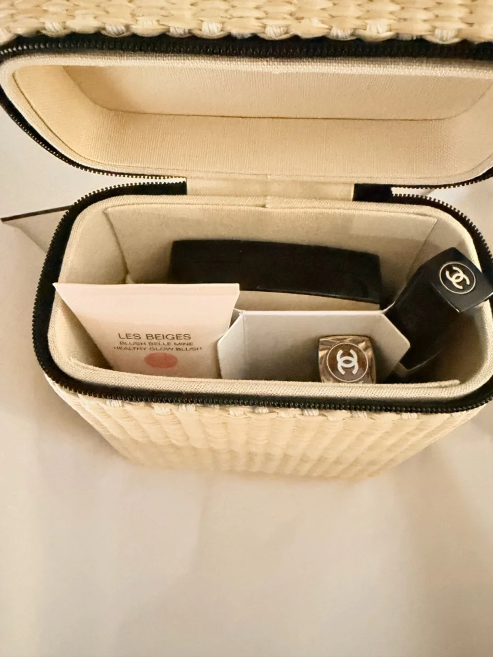 CHANEL Les Beiges Panier Des Essentiels D’ÉTÉ Belle Mine Naturelle Healthy Glow - Picture 3 of 7